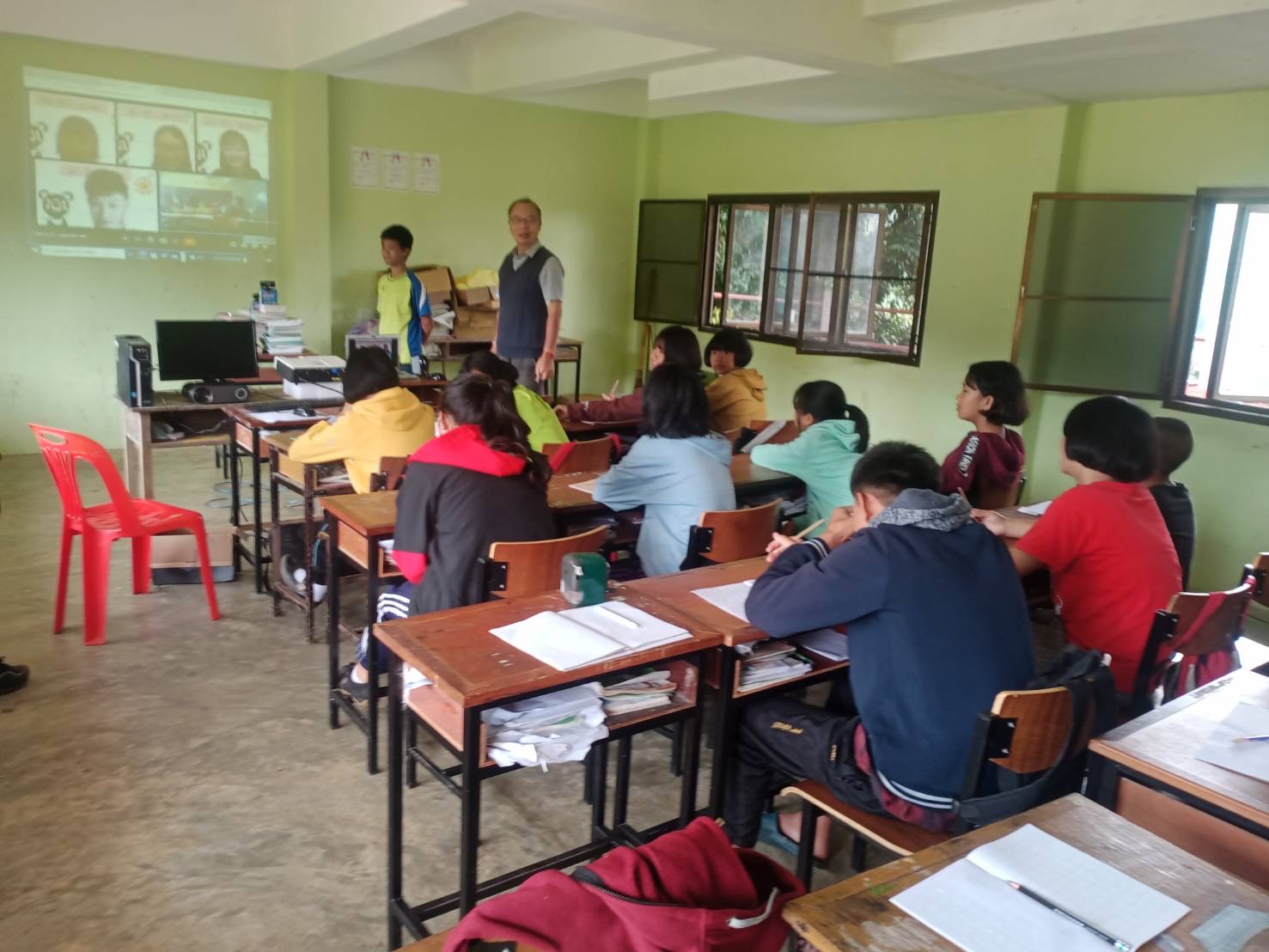 111/09/28在疫情的數位化服務，繼續為你照亮的國北小泰陽