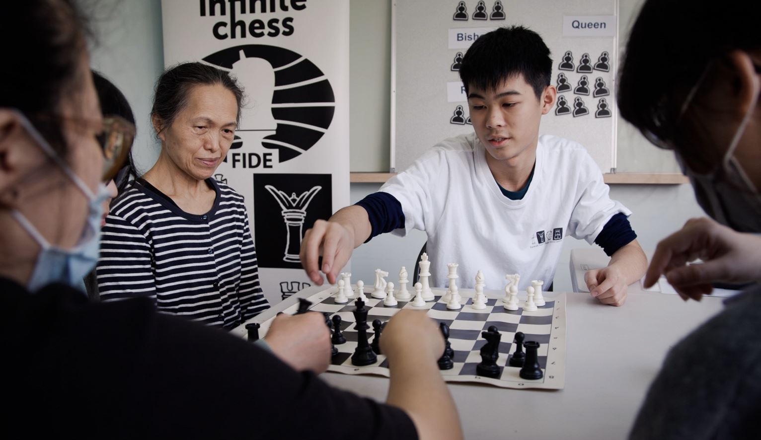 114/06/25「棋思愛語」傳遞理解與陪伴，西洋棋志工團的共融行動