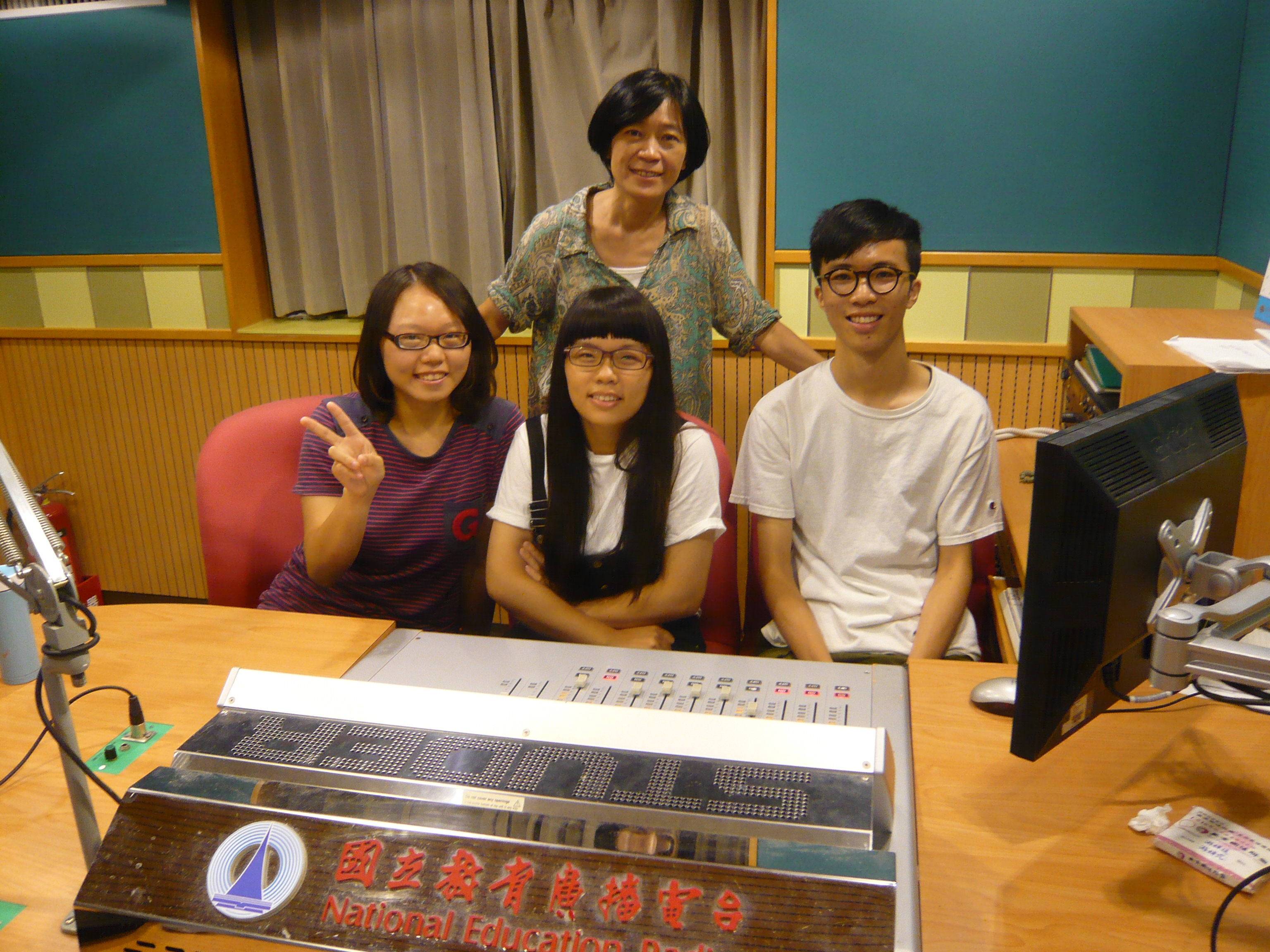 05暑期工讀同學於教育電台受訪