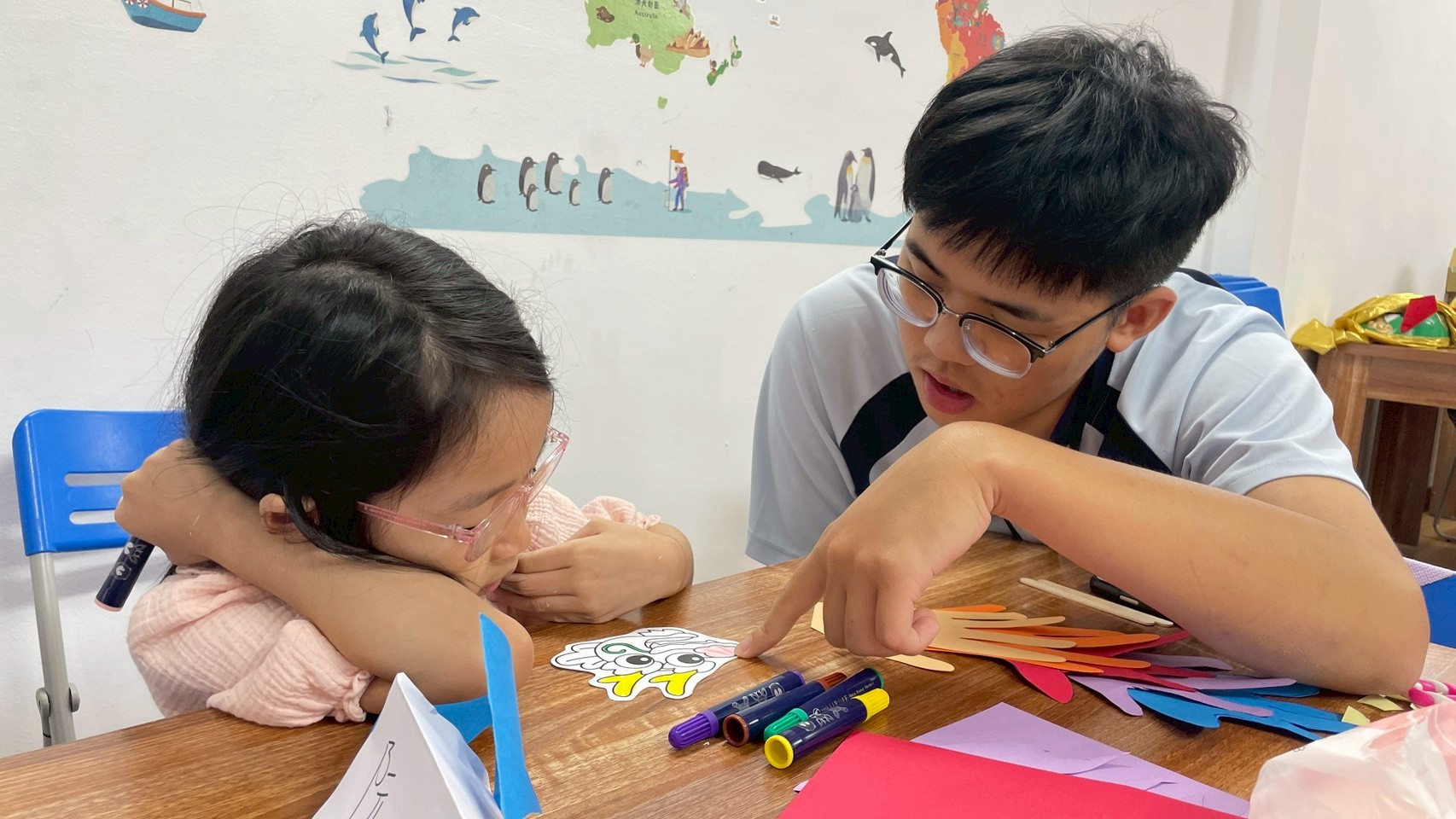 114/12/24 用華語打開世界：暨南大學無國界團隊的教育行動