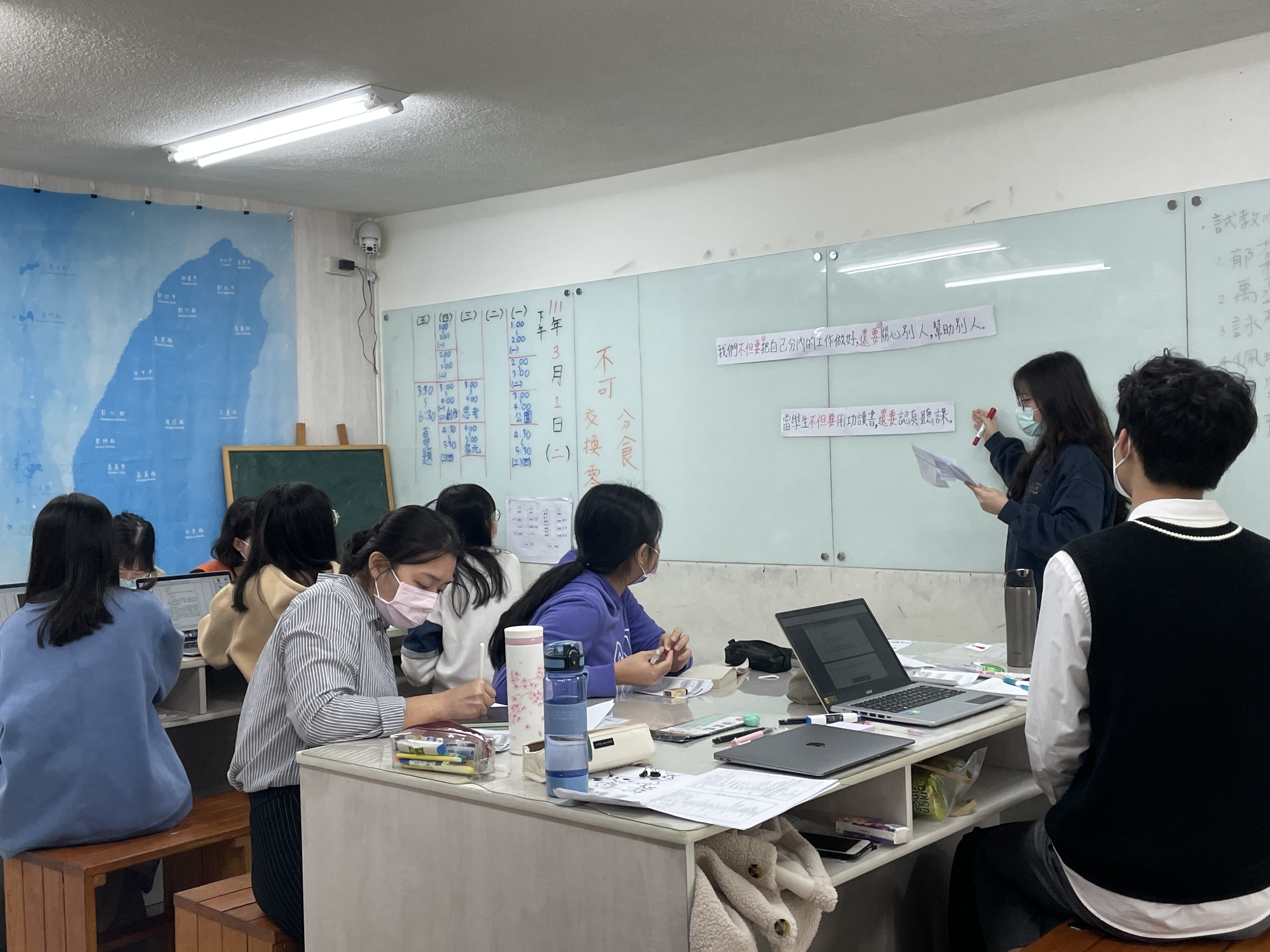 111/09/28在疫情的數位化服務，繼續為你照亮的國北小泰陽