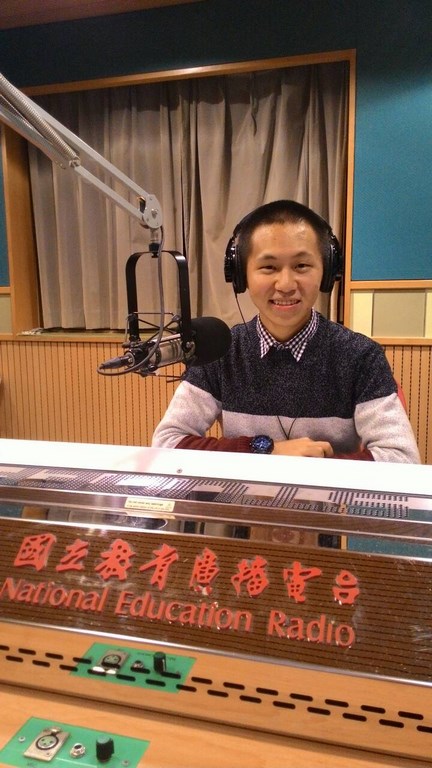 楊博凱於教育電台接受訪問
