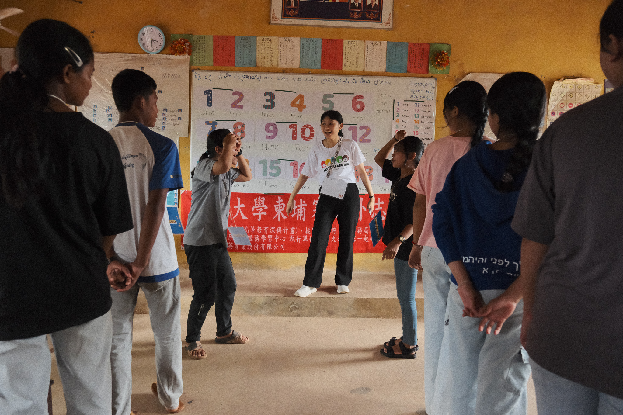 114/10/22 1 1大於2的力量,中原志工隊在柬埔寨播下教育的種子