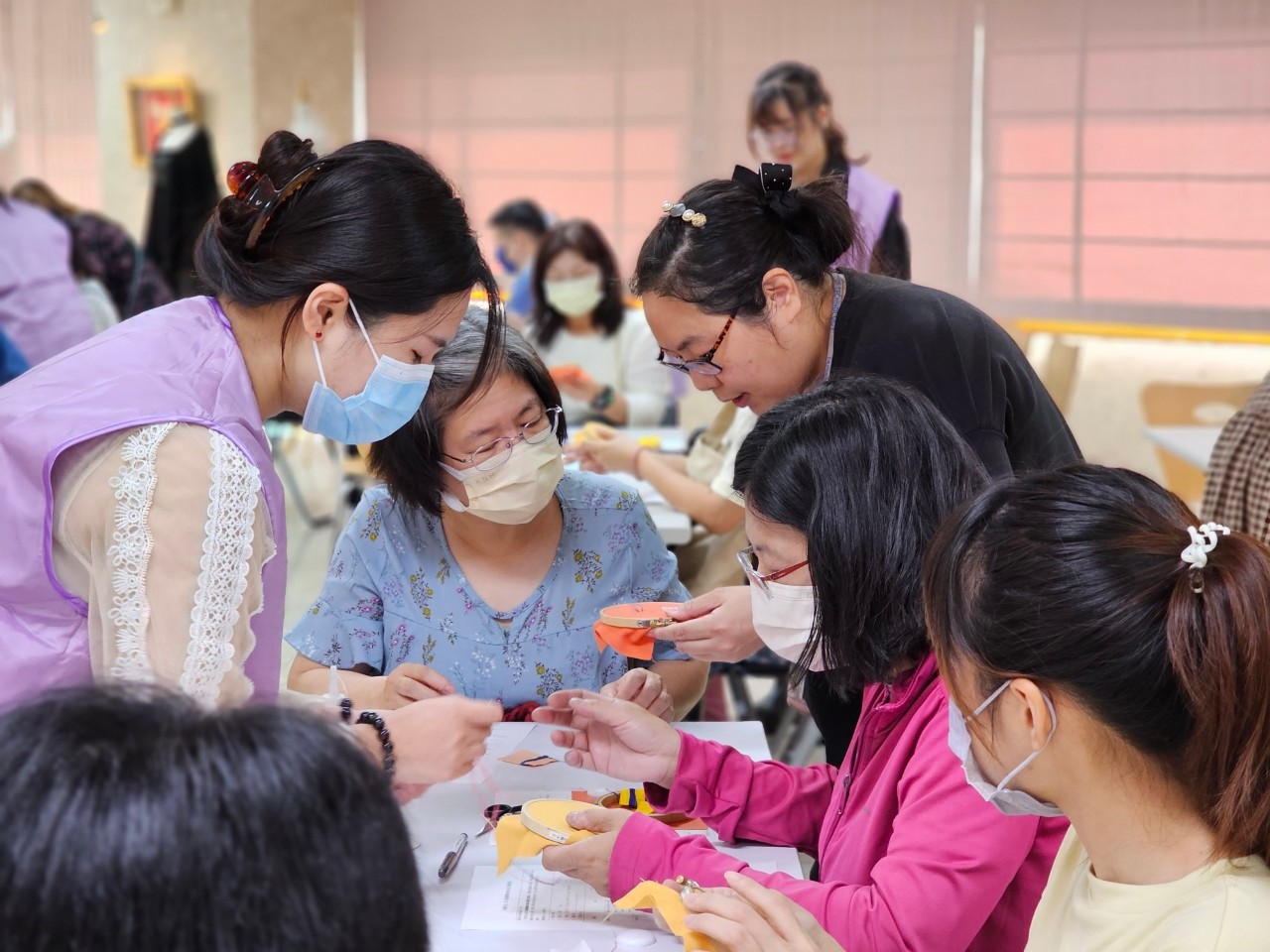 113/01/17以繡會友，歡迎光臨刺繡故事屋！