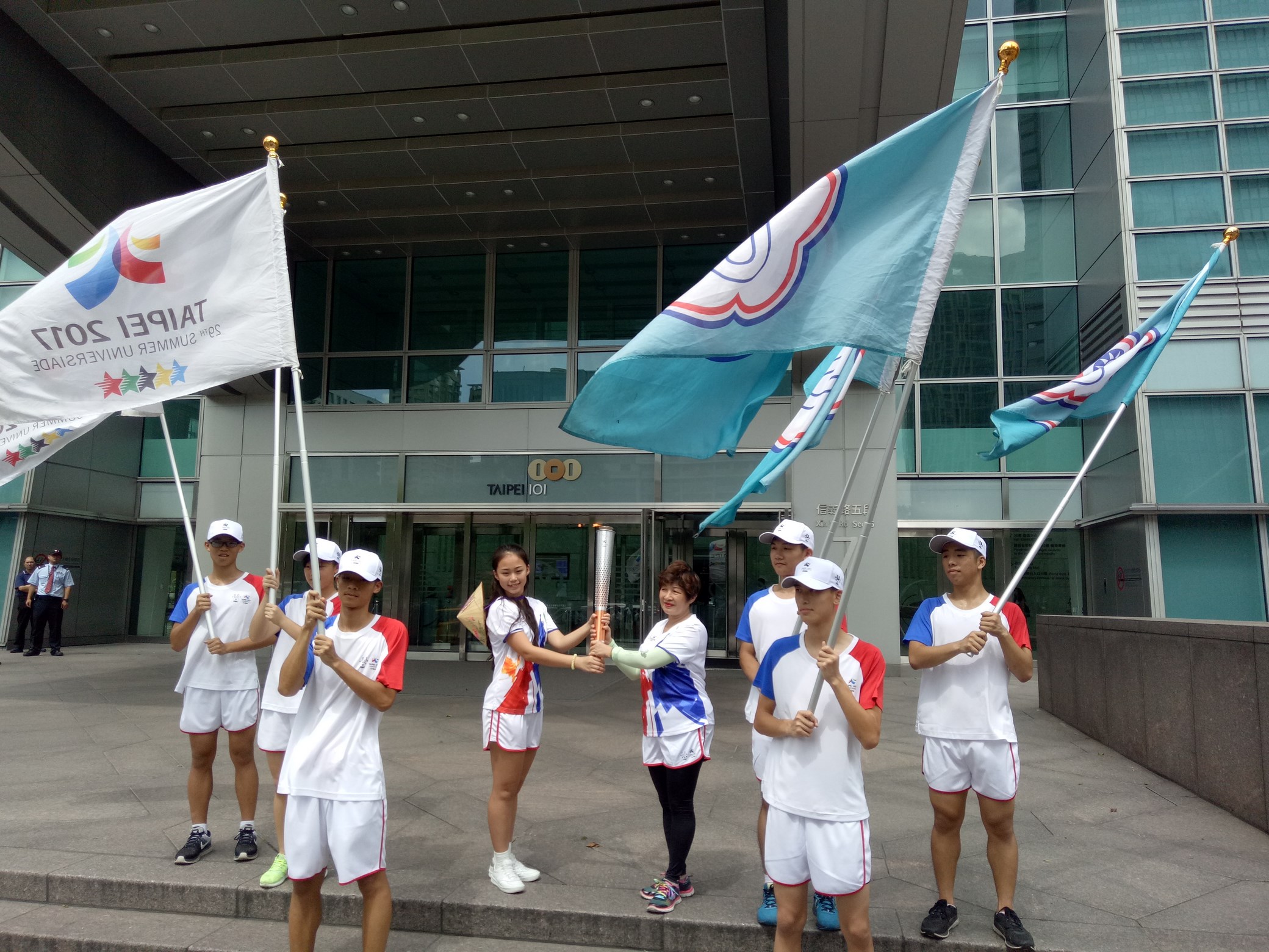 陳金鈴擔任世大運火炬手新移民代表