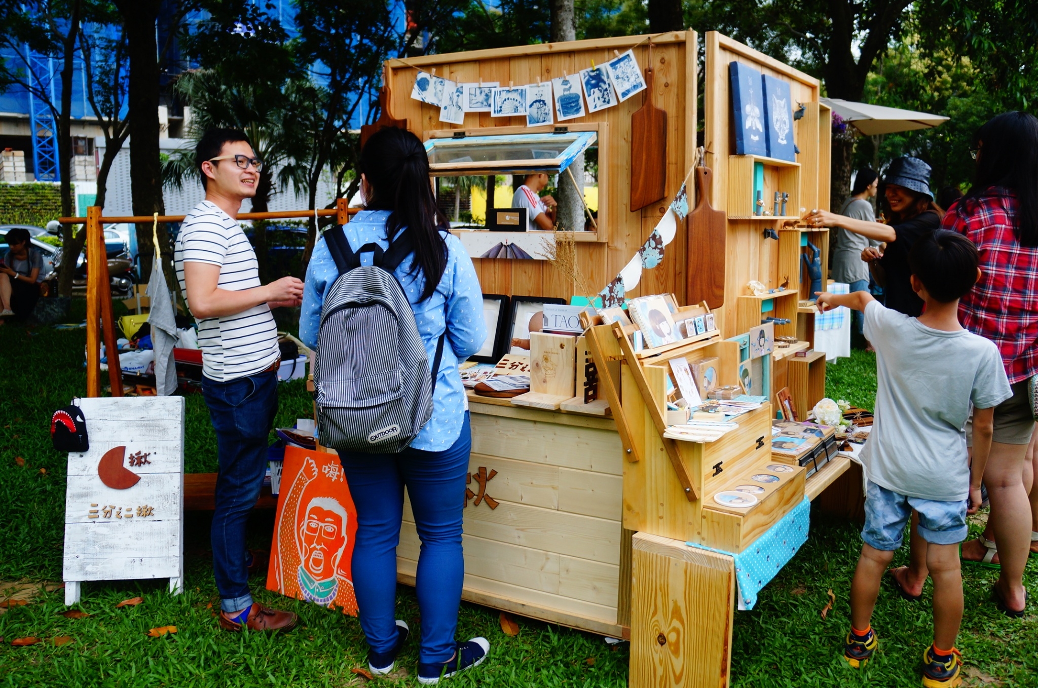 111/06/15老榕樹與神農廟，還有一群擁抱夢想的青年。