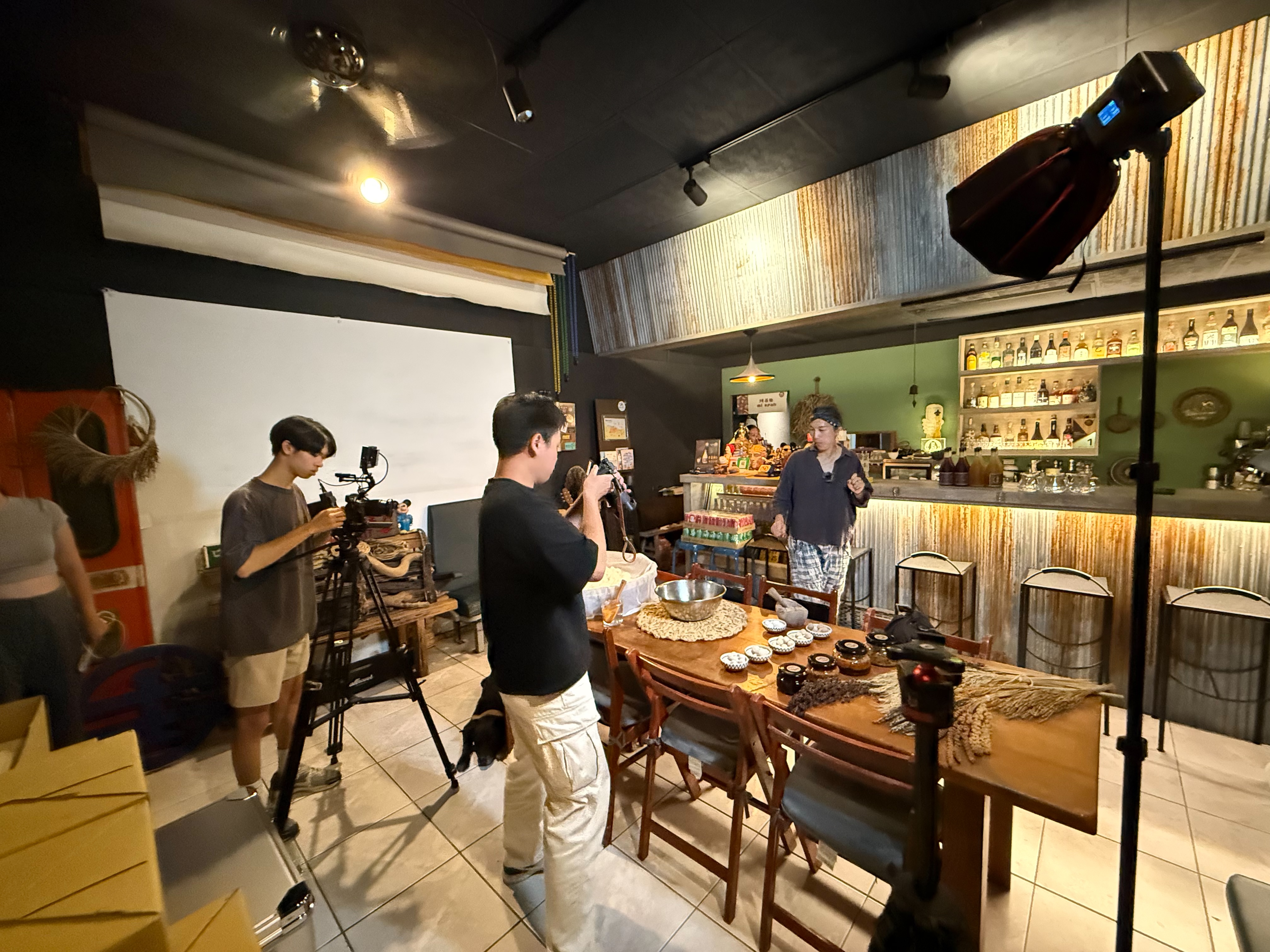 山刀與影像：阿里卡該記錄下的傳承之路。