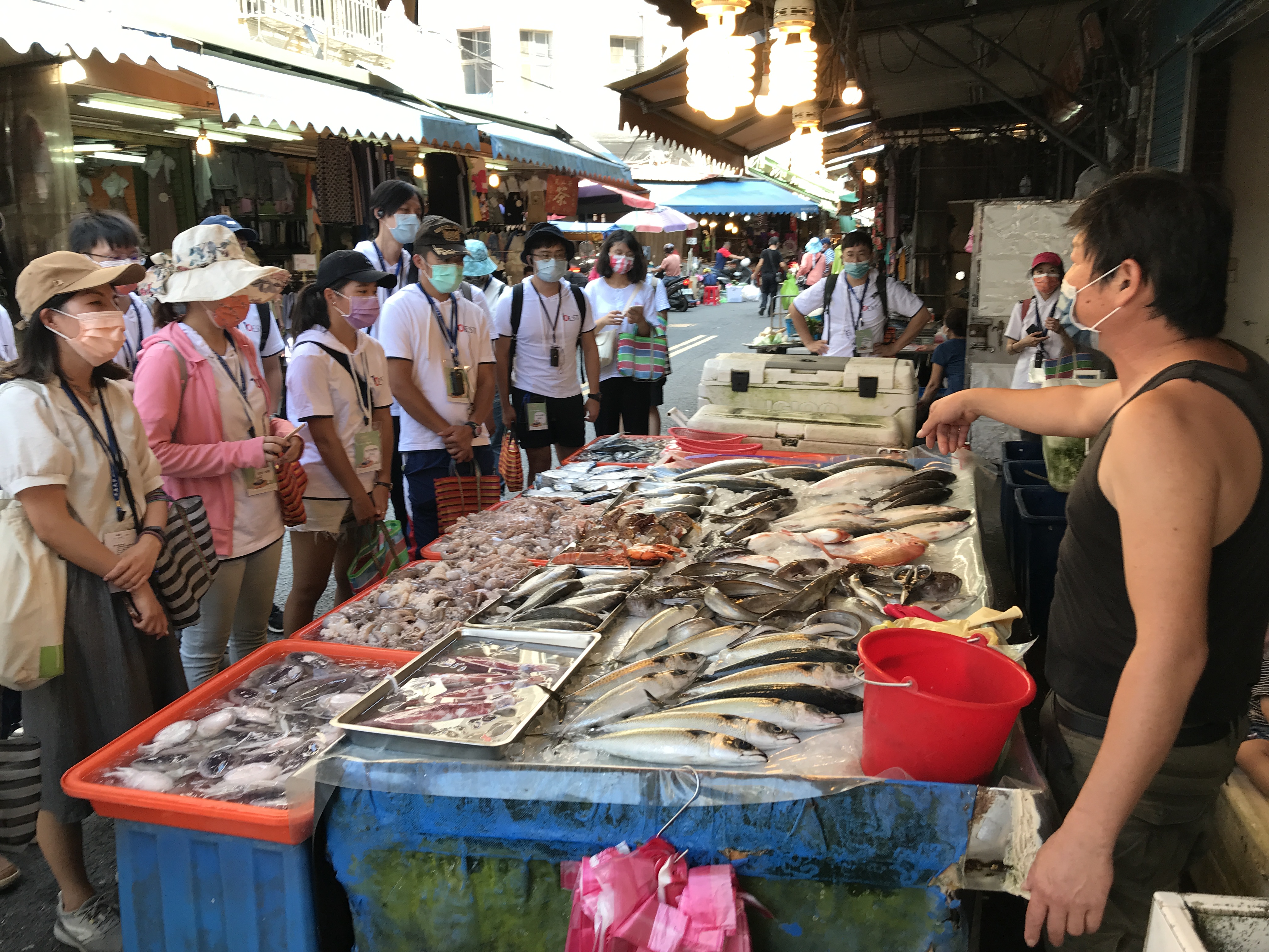 111/02/23跟著少年阿公作夥來宜蘭迺菜市場！