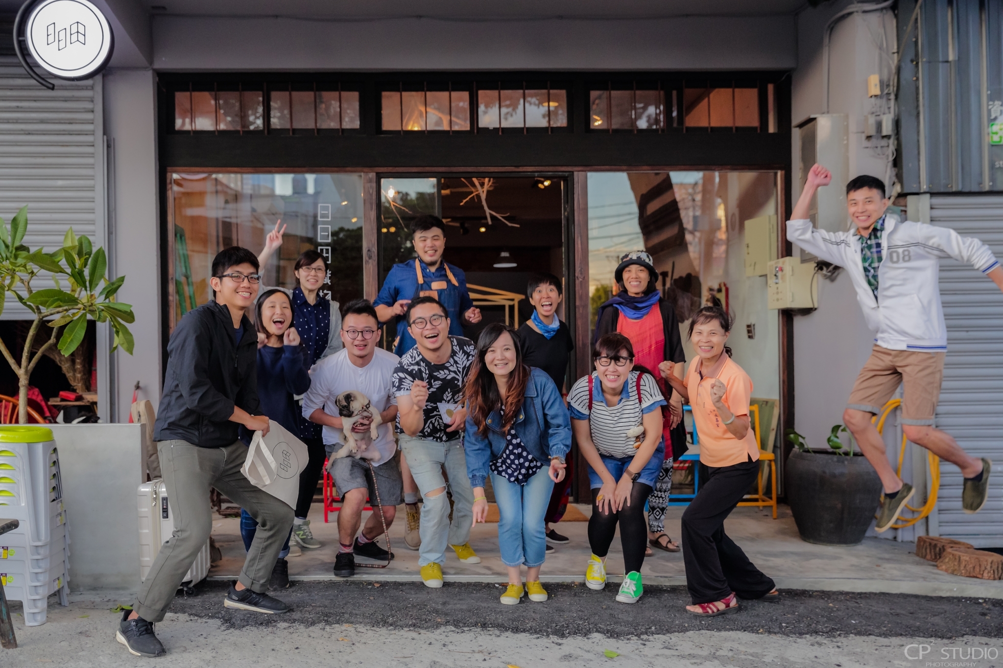 111/06/15老榕樹與神農廟，還有一群擁抱夢想的青年。