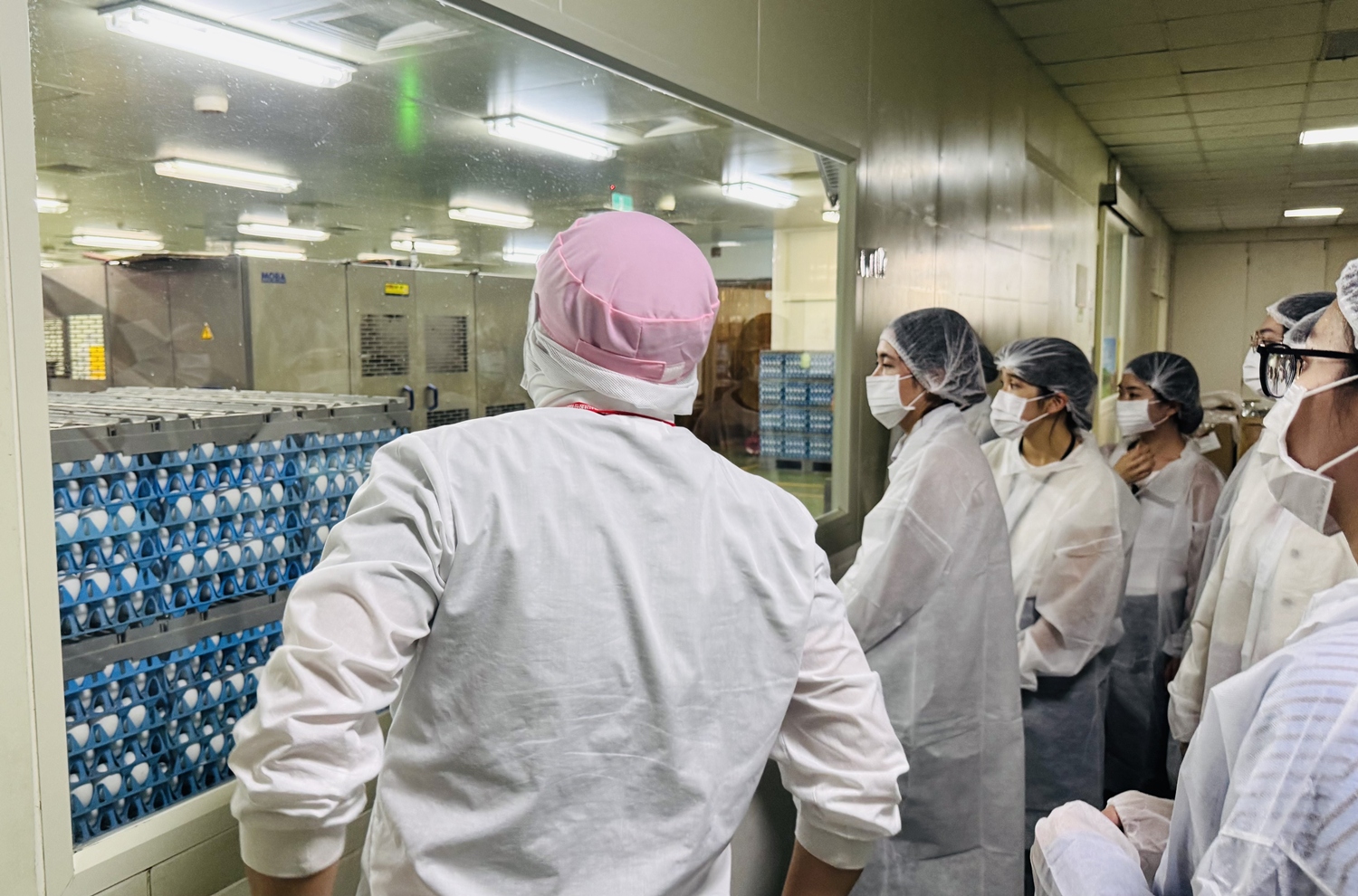學員參訪勤億蛋品科技,透過實地交流進一步了解產業經營